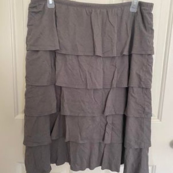 Tiered Ruffle Skirt - Picture 2 of 3